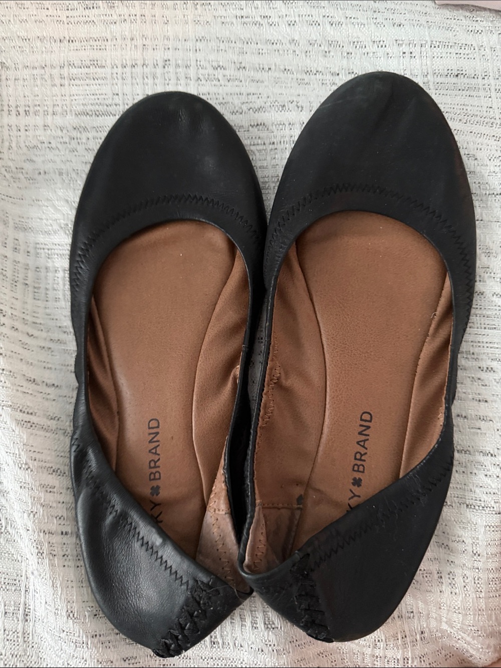 Abrand Black Leather Slip-On Ballet Flats
